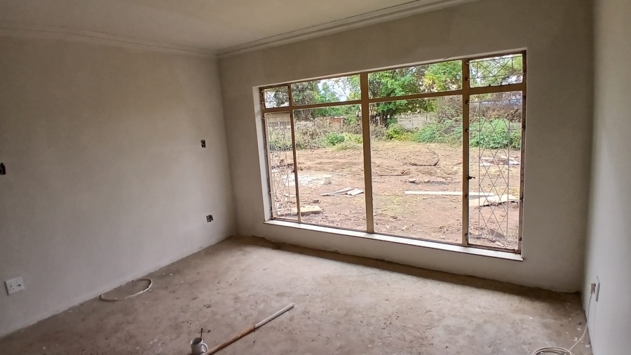 To Let 4 Bedroom Property for Rent in Pellissier Free State